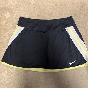 Nike dri-fit skirt